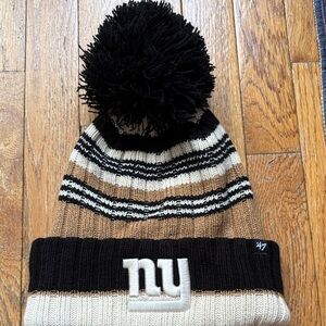 47 women’s Knit Beanie with Pom - New York Giants